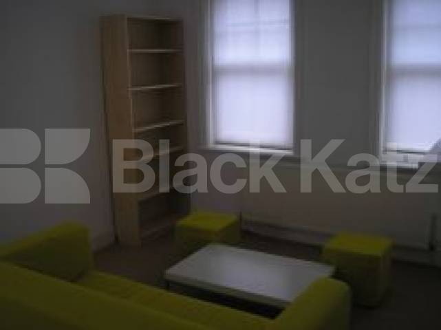 			1 Bedroom, 1 bath, 1 reception Flat			 Kings Cross Road, KINGS CROSS WC1X